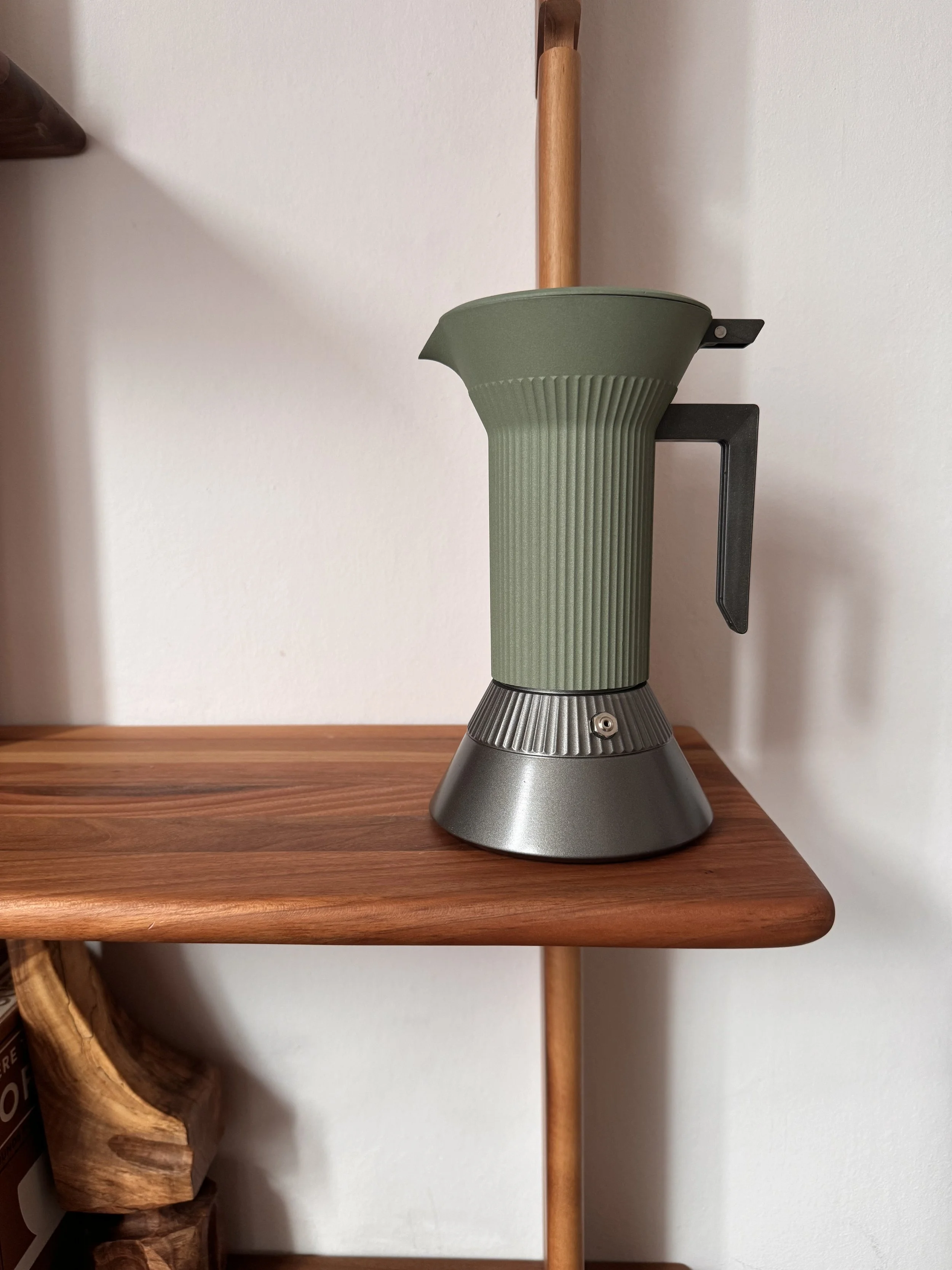 Zani Mach Collectors Moka Pot in Green — my moka home